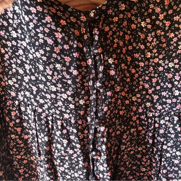 NWOT Aeropostale pullover mini dress flowing floral dress v neck size L - Picture 2 of 8